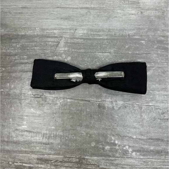 Vintage 1960’s Solid Black Clip On Bowtie - Picture 2 of 4